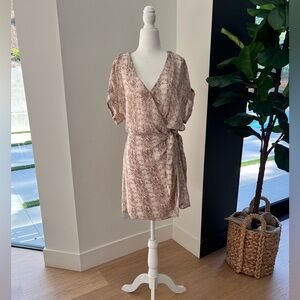 New with tags - neutral snake print summer dress